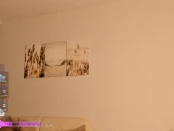 your__voice webcam model stream image