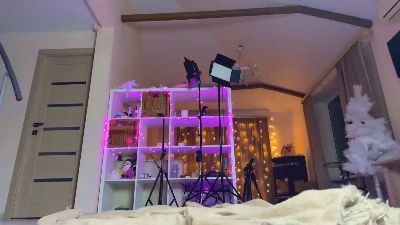 SHY_XOXO webcam cam4 model stream image