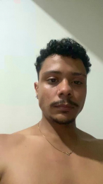 GaellSouz webcam model stream image