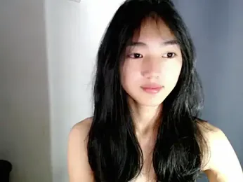 Cutie_Bella18 webcam model stream image