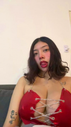 Waifuprohibida webcam model stream image