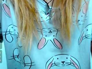 beellami webcam model stream image