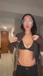 babylola33 webcam model stream image