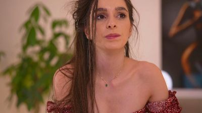 Dovia webcam model stream image