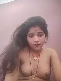 Mahek_-Love143 webcam stripchat model stream image