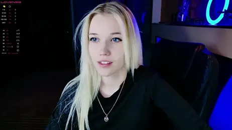 ShhhO_O webcam model stream image