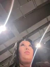 Tisha_Busty webcam model stream image