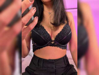 Lorienna webcam model stream image