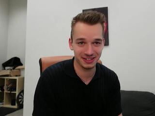 Seth Cartwe webcam model stream image