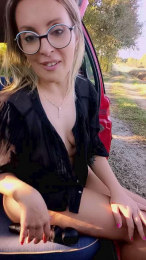 Jade_emeraud webcam model stream image