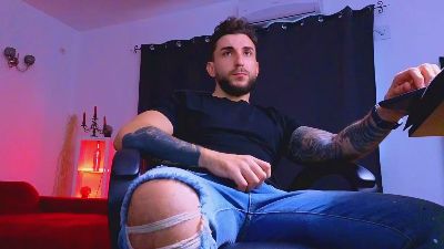 MightyAaronX webcam model stream image