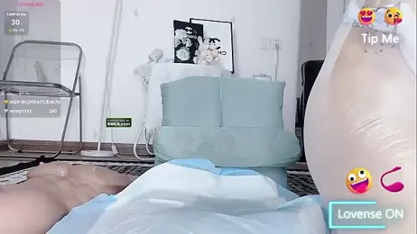 momo-5952 webcam stripchat model stream image