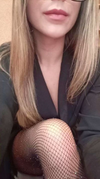 dzinblondi webcam model stream image