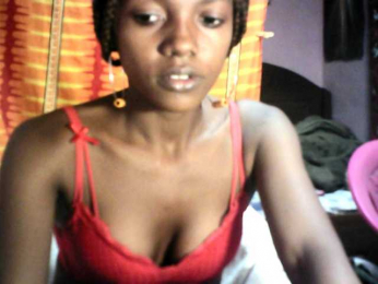 VALLYRAZ webcam bongacams model stream image