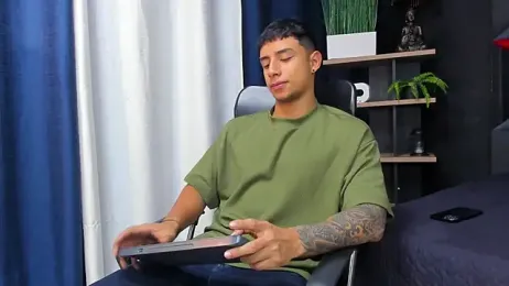 jaze_bradley webcam stripchat model stream image