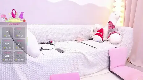 Selenaaaaa- webcam stripchat model stream image