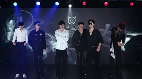 MS-180 webcam model stream image