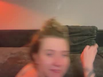 2girls1boat webcam model stream image