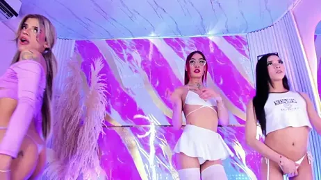 The_Hot_Ts_Dolls webcam model stream image