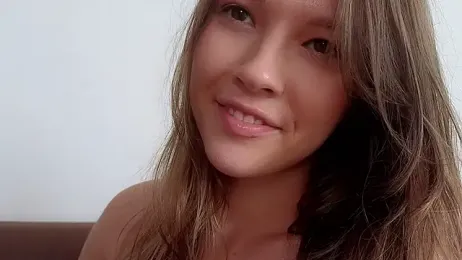 DemiDee webcam stripchat model stream image