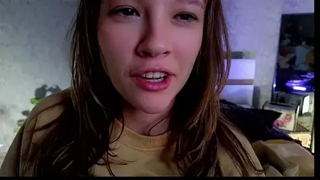 DemiDee webcam model stream image