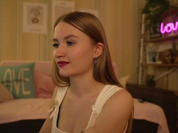 IsabellaTorrance webcam model stream image