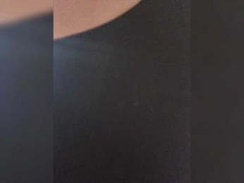 Cocochanell webcam model stream image