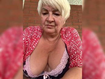 Laura-milf webcam model stream image