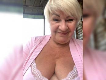 Laura-milf webcam model stream image