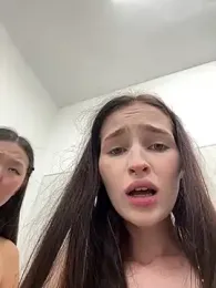 SnappyHappy webcam model stream image