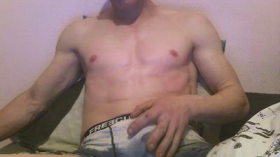 chevalier_mmm webcam cam4 model stream image