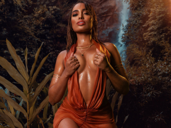 JoyWilliams webcam model stream image