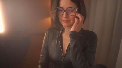 iledevenus webcam model stream image