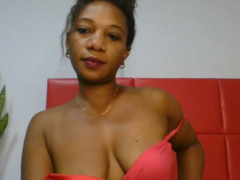 Faozia webcam model stream image