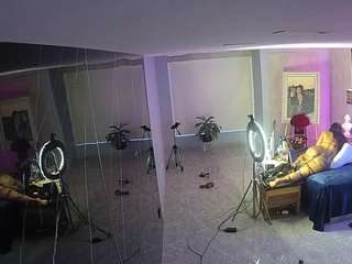 voyeurcam-casa-salsa-bedroom-14 webcam model stream image