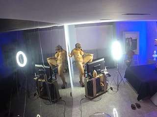 voyeurcam-casa-salsa-bedroom-14 webcam model stream image