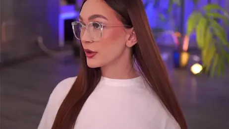 HotSkinnyX webcam model stream image