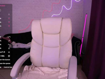 DaenerysDaen webcam model stream image