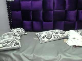 crushonme webcam model stream image