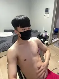 Mooks_man webcam stripchat model stream image