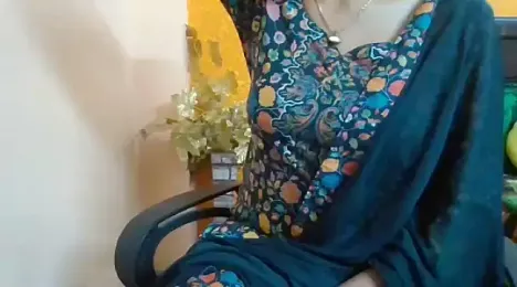 Sexy_iknoor webcam model stream image