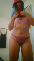 WildAila webcam model stream image