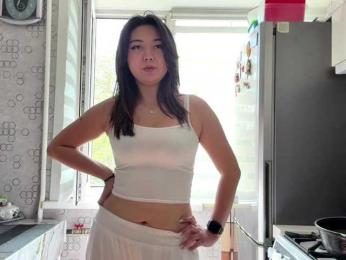 CrystaTakenaka webcam model stream image