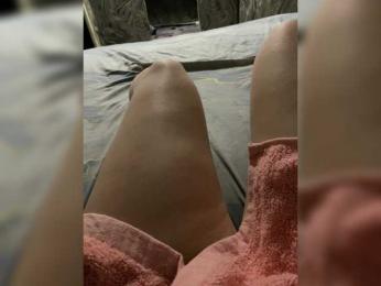 Love-para111 webcam model stream image