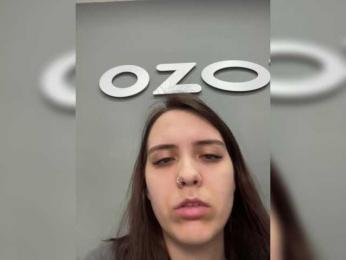 Dolby0me webcam model stream image