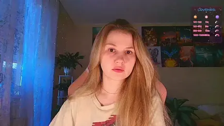 GoodWitch_ webcam model stream image