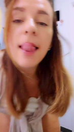 Lyajoliee webcam model stream image