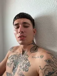 Demon6XL webcam model stream image