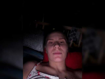 me-la-nia19 webcam model stream image