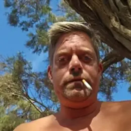 Trucker_Hunter webcam model stream image